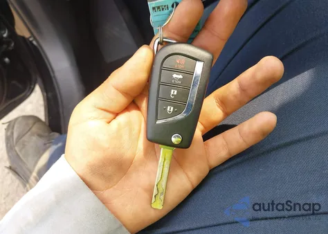 2024 Toyota Corolla Le из США, поврежденный, VIN 5YFB4MDEXRP205595